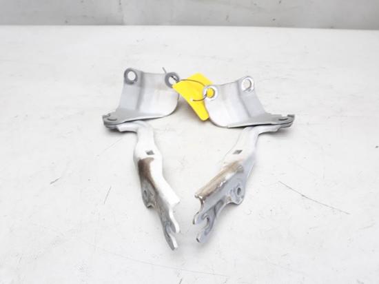 Mazda 6 GH Satz Motorhaubenscharniere 2.0 114kw LF BJ2010 Bild Mazda 6 GH Satz Motorhaubenscharniere 2.0 114kw LF BJ2010