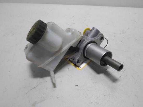 Mercedes Benz W212 original Hauptbremszylinder 3,0TD 195KW Bild Mercedes Benz W212 original Hauptbremszylinder 3,0TD 195KW