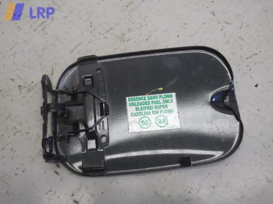 Dacia Sandero BS0 BJ2011 Tankklappe Bild Dacia Sandero BS0 BJ2011 Tankklappe