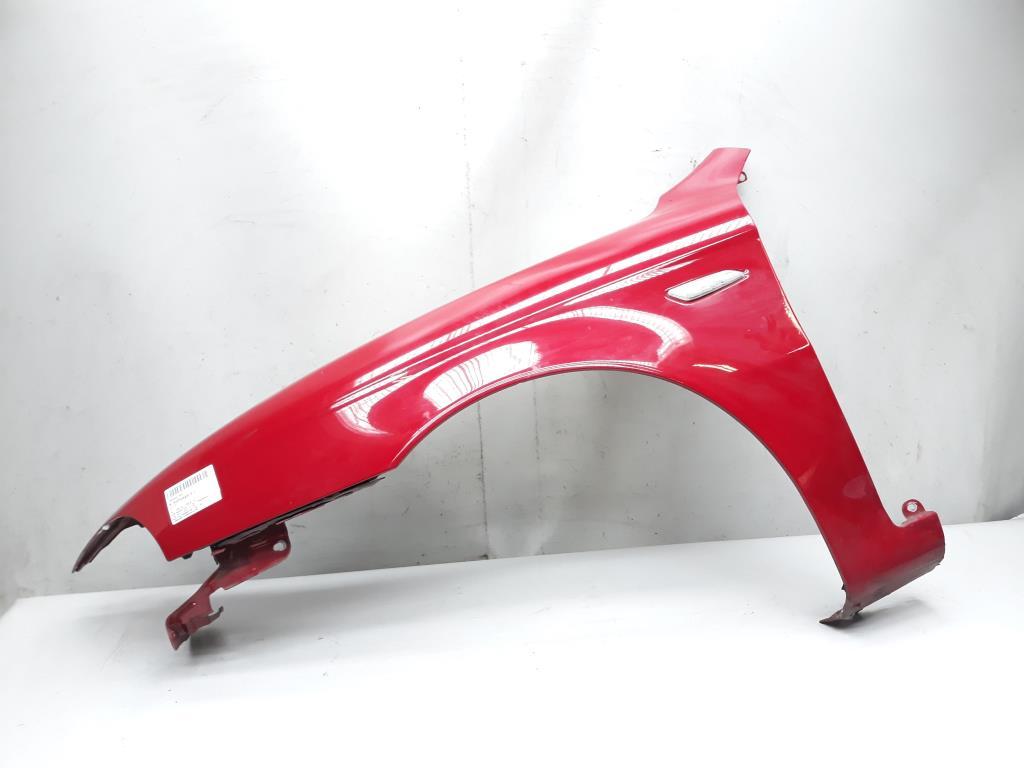 Alfa Romeo 147 937 Kotflügel vorn links rot lackiert BJ2005