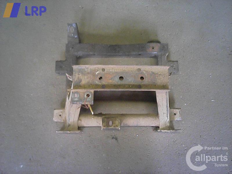 Trabant P601 Vorderachsträger Hilfsrahmen vorn 0.6 19kw BJ1986 Bild Trabant P601 Vorderachsträger Hilfsrahmen vorn 0.6 19kw BJ1986