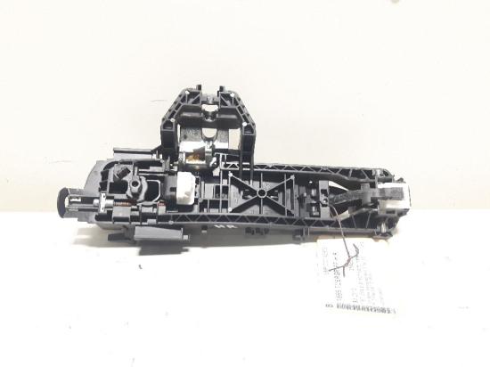 Mercedes Benz W212 original Türgriff hinten rechts aussen 197 Obsidianschwarz metallic Bild Mercedes Benz W212 original Türgriff hinten rechts aussen 197 Obsidianschwarz metallic 