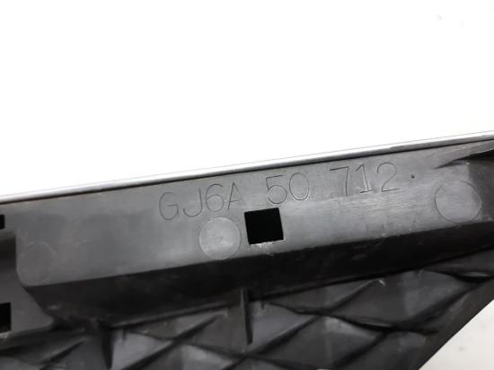 Mazda 6 GG GY Bj.2002 original Kühlergrill Bild Mazda 6 GG GY Bj.2002 original Kühlergrill