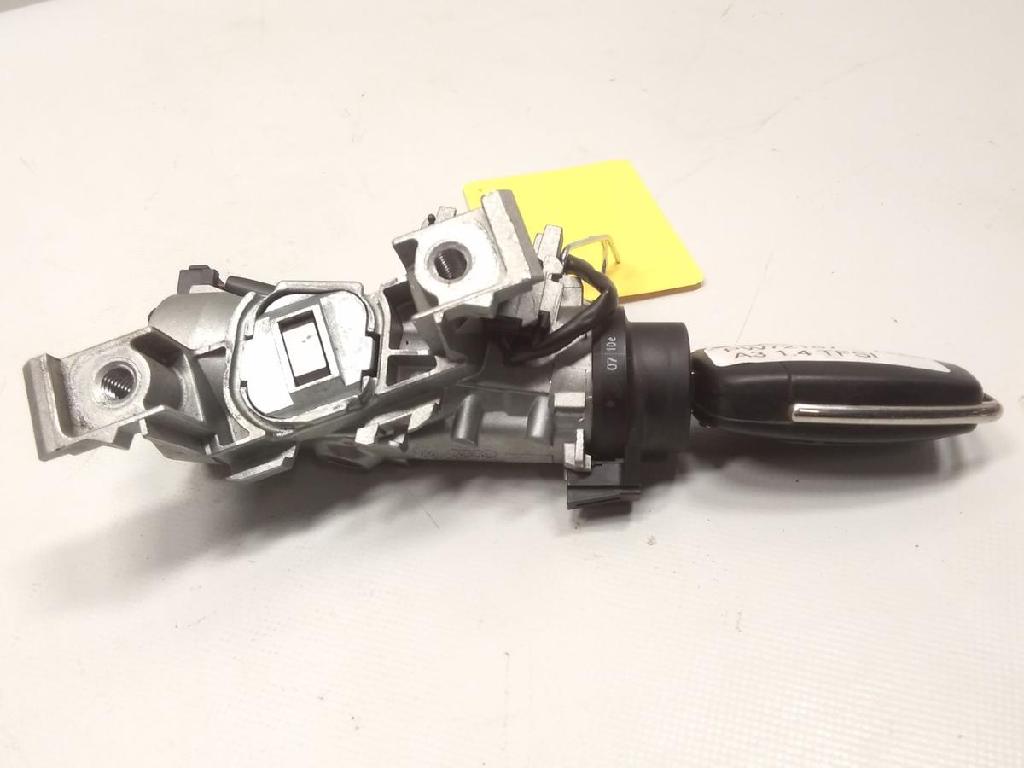 Audi A3 8P Facelift original Zündschloß mit Lesespule und Schlüssel Bj.2010