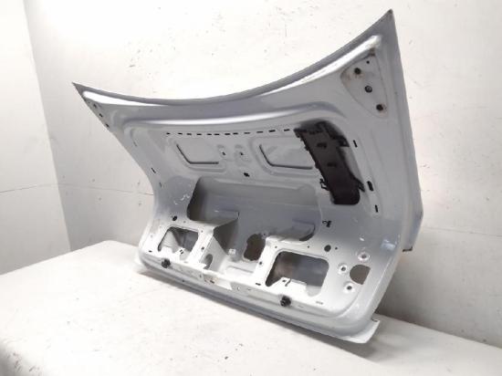 VW Phaeton GP4 original Heckklappe weiss Bj.2015 3D5827173E Bild VW Phaeton GP4 original Heckklappe weiss Bj.2015 3D5827173E