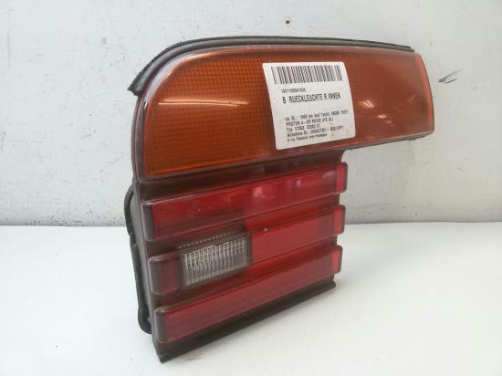 Proton Persona 415 Rückleuchte Heckleuchte rechts innen Fließheck BJ1996 Bild Proton Persona 415 Rückleuchte Heckleuchte rechts innen Fließheck BJ1996