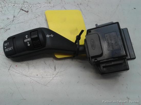 Ford Focus 2 Facelift BJ2008 Schalter Blinkerschalter 4M5T13335BD Bordcomputer Bild Ford Focus 2 Facelift BJ2008 Schalter Blinkerschalter 4M5T13335BD Bordcomputer