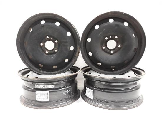 Hyundai ix35 Bj.2012 Satz original Stahlfelgen 6.5Jx16 ET45 Bild Hyundai ix35 Bj.2012 Satz original Stahlfelgen 6.5Jx16 ET45