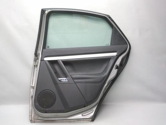 Opel Vectra C Tür hinten rechts Z158 Auster Metallic 5türig Fließheck BJ2003 Bild Opel Vectra C Tür hinten rechts Z158 Auster Metallic 5türig Fließheck BJ2003