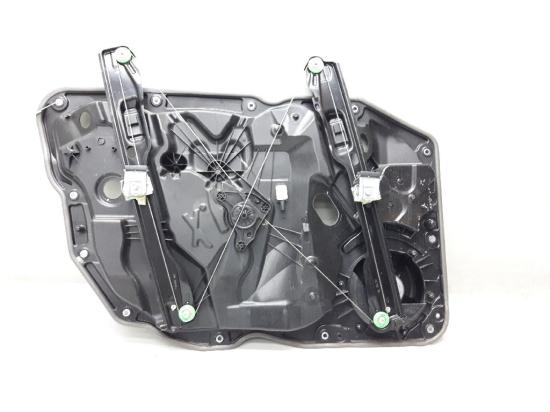 VW Touareg 7P6 orig Fensterheber vorn rechts elektrisch auf Grundplatte BJ2014 Bild VW Touareg 7P6 orig Fensterheber vorn rechts elektrisch auf Grundplatte BJ2014