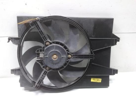 Ford Fusion JU2 Elektrolüfter mit Zarge 4S6H8C607AA 5010027 GATE BJ2004 Bild Ford Fusion JU2 Elektrolüfter mit Zarge 4S6H8C607AA 5010027 GATE BJ2004