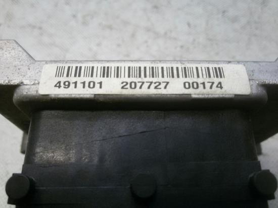 Alfa Romeo 147 491101 Steuergerät Motor Bosch 00551985560 Bj2005 Bild Alfa Romeo 147 491101 Steuergerät Motor Bosch 00551985560 Bj2005