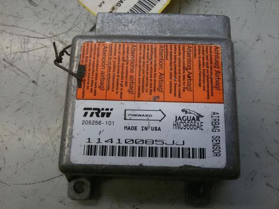 Jaguar XJ8 Steuergerät Air-bag HNC9666AE BJ2001 TRW Bild Jaguar XJ8 Steuergerät Air-bag HNC9666AE BJ2001 TRW