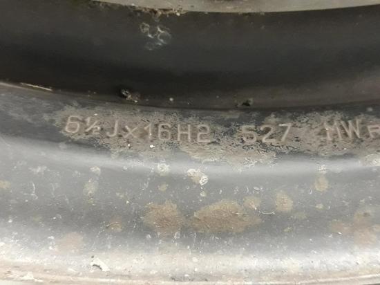 Hyundai ix35 Bj.2012 Satz original Stahlfelgen 6.5Jx16 ET45 Bild Hyundai ix35 Bj.2012 Satz original Stahlfelgen 6.5Jx16 ET45