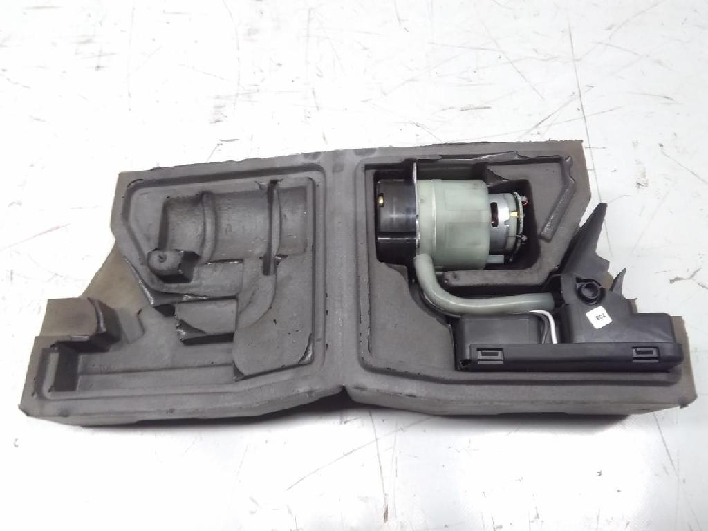 Mercedes A-Klasse W168 Pumpe Zentralverriegelung ZV-Pumpe 1688000348 Bj.2000