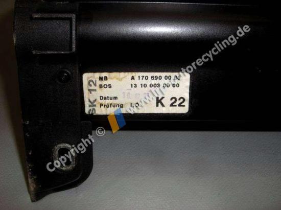 Mercedes Benz SLK R170 Bj. 1998 original Rollo Laderaum Kofferraum A1706900065 Bild Mercedes Benz SLK R170 Bj. 1998 original Rollo Laderaum Kofferraum A1706900065