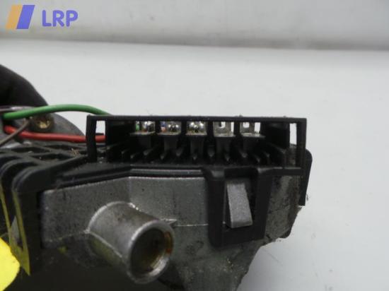 Mercedes W210 Wischermotor vorn 0390241420 BOSCH BJ1999 Bild Mercedes W210 Wischermotor vorn 0390241420 BOSCH BJ1999