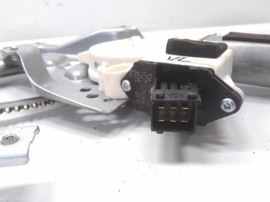 Opel Vectra C original Fensterheber vorn links elektrisch mit Hebermotor BJ2006 Bild Opel Vectra C original Fensterheber vorn links elektrisch mit Hebermotor BJ2006