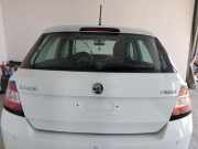 Skoda Fabia 3 III NJ Heckklappe LF9F Laser White mit Scheibe Steilheck BJ2014