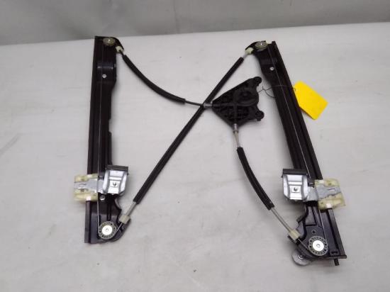 VW Caddy 4 SA original Fensterheber vorn rechts elektrisch BJ2015 Bild VW Caddy 4 SA original Fensterheber vorn rechts elektrisch BJ2015