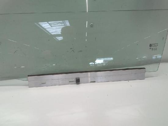 Opel Vectra C original Türscheibe vorn links grüncolor Bj.2006 Bild Opel Vectra C original Türscheibe vorn links grüncolor Bj.2006 