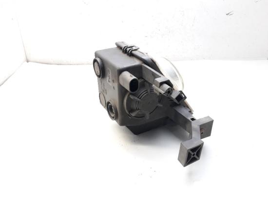 Opel Zafira B Bj.2007 original Nebelscheinwerfer rechts Bild Opel Zafira B Bj.2007 original Nebelscheinwerfer rechts