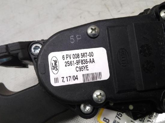 Ford Fusion JU2 Gaspedal 2S619F836AA 6PV00856700 HELLA BJ2004 Bild Ford Fusion JU2 Gaspedal 2S619F836AA 6PV00856700 HELLA BJ2004