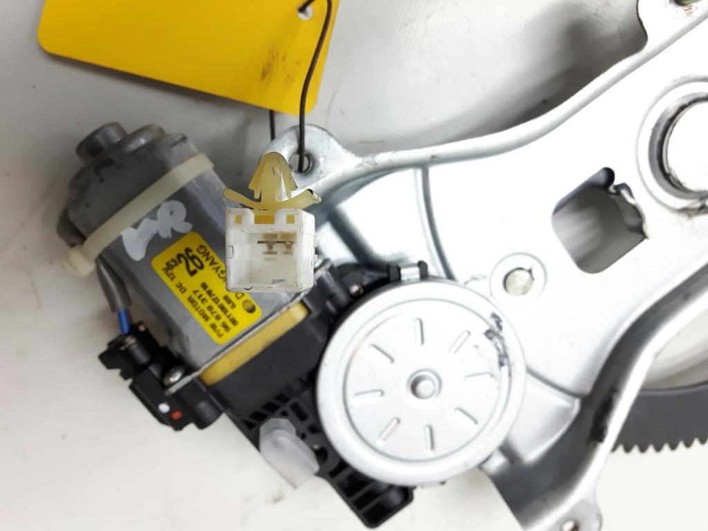 Chevrolet Aveo Fensterheber Tür rechts vorn original elektrisch BJ2009 5-türig Bild Chevrolet Aveo Fensterheber Tür rechts vorn original elektrisch BJ2009 5-türig