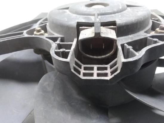 Ford Fusion JU2 Elektrolüfter mit Zarge 4S6H8C607AA 5010027 GATE BJ2004 Bild Ford Fusion JU2 Elektrolüfter mit Zarge 4S6H8C607AA 5010027 GATE BJ2004