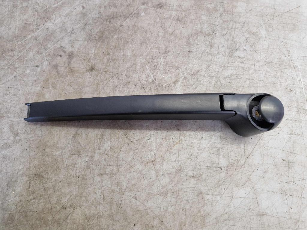 Wischerarm Hinten VW Passat 3C B7 6Q6955707B 320938