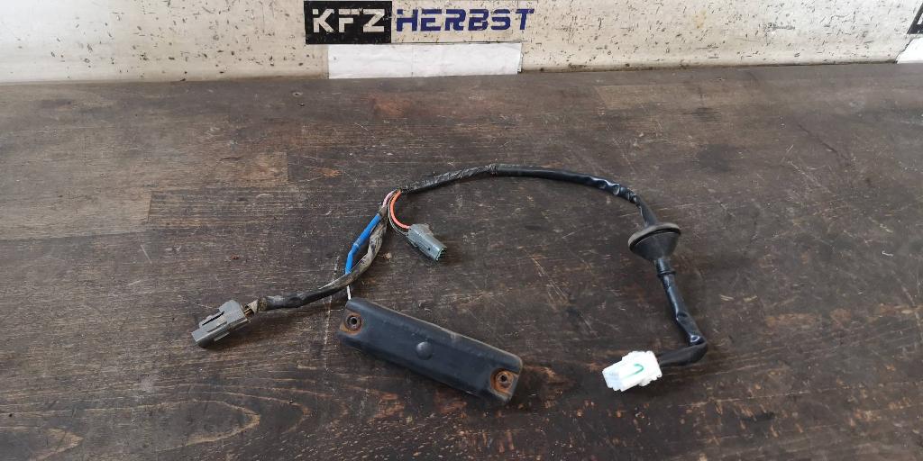 Taster Öffner Heckklappe Hyundai ix35 817552Y0009P 2.0CRDi 100kW D4HA 220458 Bild Taster Öffner Heckklappe Hyundai ix35 817552Y0009P 2.0CRDi 100kW D4HA 220458