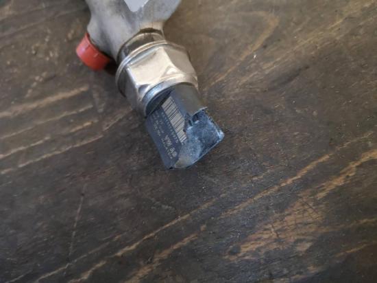 Rail VW Golf VII 7 AU 04L130089D 2.0TDi 110kW DCYA 264309 Bild Rail VW Golf VII 7 AU 04L130089D 2.0TDi 110kW DCYA 264309