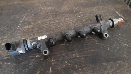 Rail VW Sharan II 7N Sensor 03L906054 2.0DTi 103kW CFFB 302333 Bild Rail VW Sharan II 7N Sensor 03L906054 2.0DTi 103kW CFFB 302333