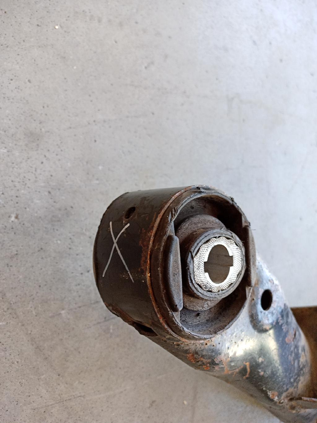 Hinterachse komplett Audi A4 8K B8 nur der Träger 8K0505235AA 303785