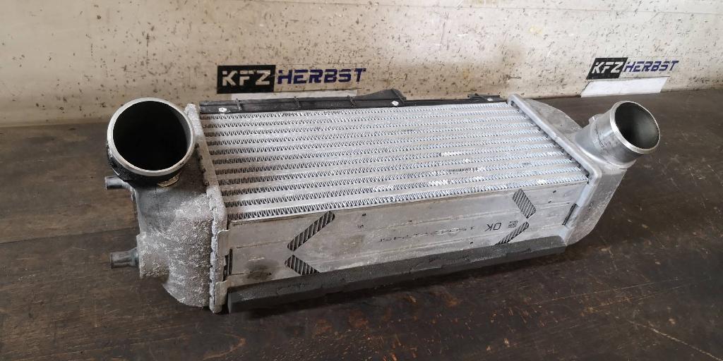 Ladeluftkühler Hyundai ix35 282712F450 2.0CRDi 100kW D4HA 220499 Bild Ladeluftkühler Hyundai ix35 282712F450 2.0CRDi 100kW D4HA 220499