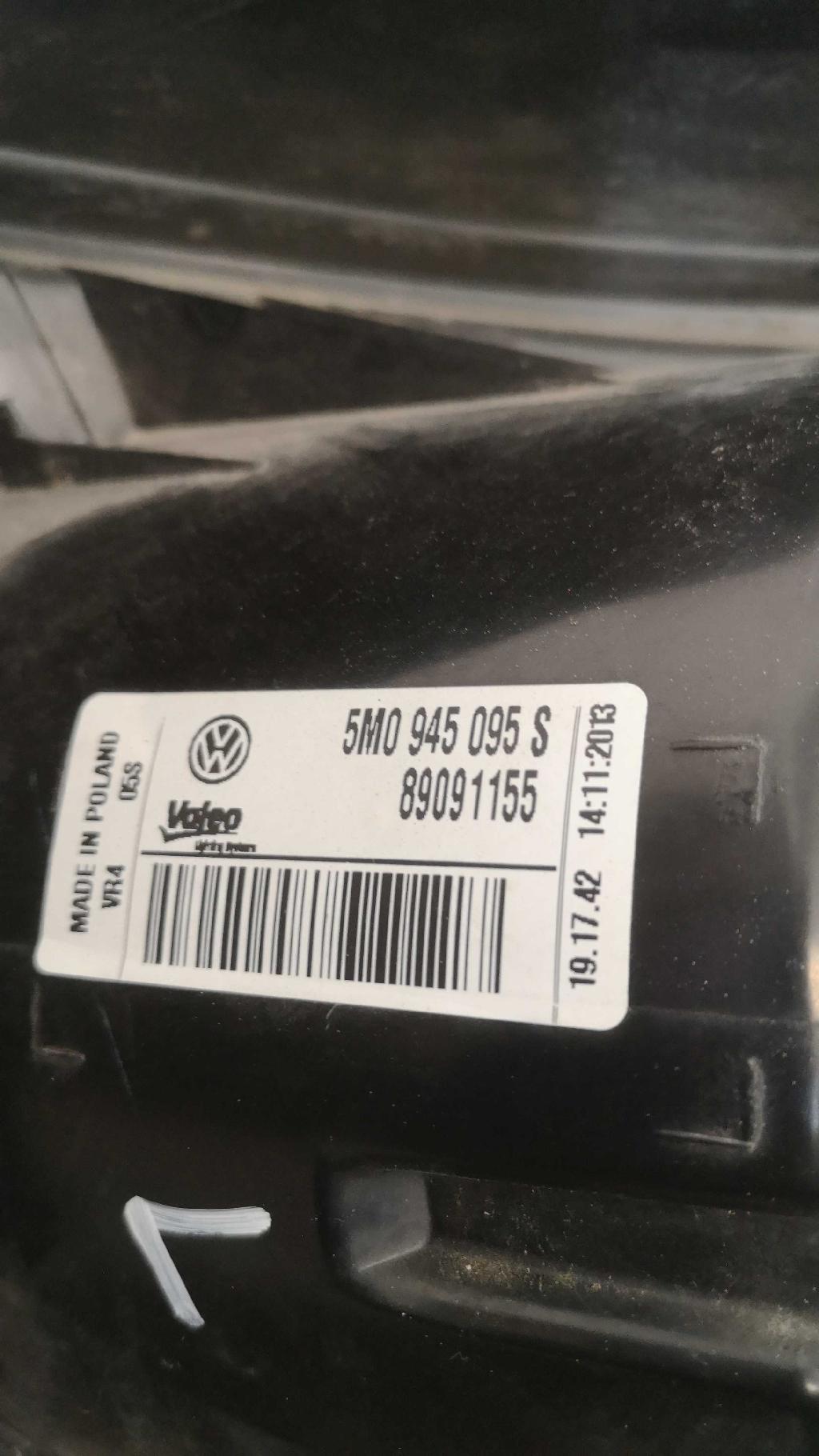 Heckleuchte Rücklicht Links VW Golf VI 6 5K Plus 5M 5M0945095S 291948