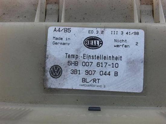 Schalter Wischer mit Bordcomputer Funktiom VW BORA (1J2) 1.9 TDI 66 KW 4B0953503G Bild Schalter Wischer mit Bordcomputer Funktiom VW BORA (1J2) 1.9 TDI 66 KW 4B0953503G