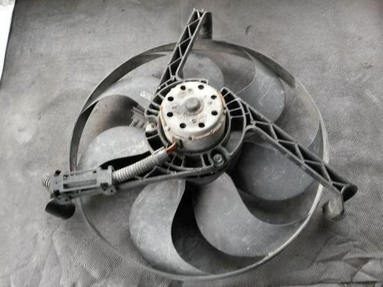 Elektrolüfter Kühlerlüfter VW GOLF IV (1J1) 1.6 74 KW 1J0959455F Bild Elektrolüfter Kühlerlüfter VW GOLF IV (1J1) 1.6 74 KW 1J0959455F