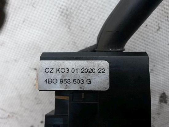 Schalter Wischer mit Bordcomputer Funktiom VW BORA (1J2) 1.9 TDI 66 KW 4B0953503G Bild Schalter Wischer mit Bordcomputer Funktiom VW BORA (1J2) 1.9 TDI 66 KW 4B0953503G