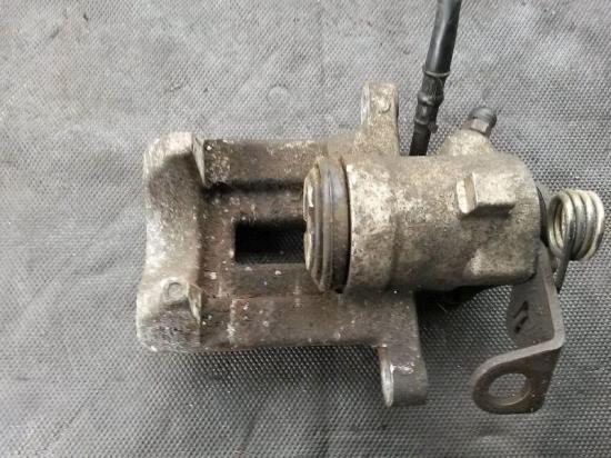 Bremssattel rechts hinten VW GOLF IV (1J1) 1.6 74 KW Bild Bremssattel rechts hinten VW GOLF IV (1J1) 1.6 74 KW