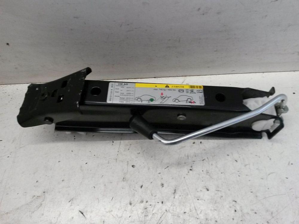 Wagenheber SEAT IBIZA IV (6J5, 6P1) 1.0 REFERENCE 55 KW 6R0011031K