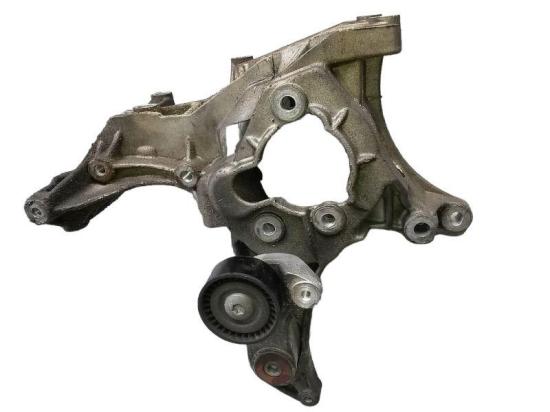 Servopumpe Halterung Servopumpe RENAULT SCÉNIC I (JA0/1_) 1.9 DCI 75 KW Bild Servopumpe Halterung Servopumpe RENAULT SCÉNIC I (JA0/1_) 1.9 DCI 75 KW