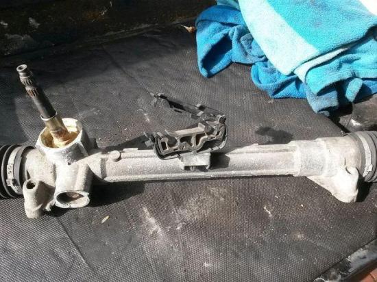 Lenkgetriebe FIAT PUNTO (188_) 1.9 JTD 80 59 KW 46747626 Bild Lenkgetriebe FIAT PUNTO (188_) 1.9 JTD 80 59 KW 46747626
