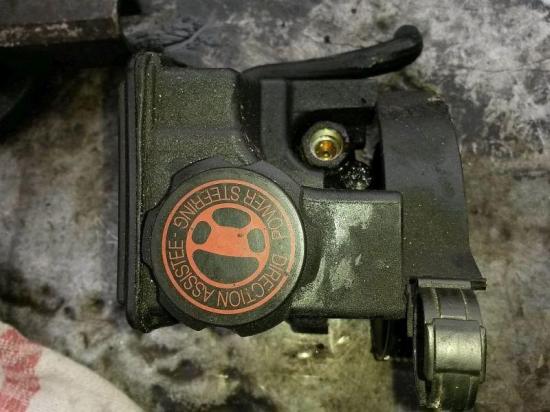 Servopumpe PEUGEOT 206 SCHRÄGHECK (2A/C) 1.9 D 51 KW 9638931980 Bild Servopumpe PEUGEOT 206 SCHRÄGHECK (2A/C) 1.9 D 51 KW 9638931980
