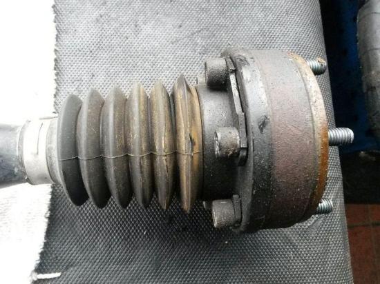 Antriebswelle rechts vorn Gelenkwelle rechts vorne SKODA FABIA (6Y2) 1.4 16V 55 KW 6Q0407272BD Bild Antriebswelle rechts vorn Gelenkwelle rechts vorne SKODA FABIA (6Y2) 1.4 16V 55 KW 6Q0407272BD