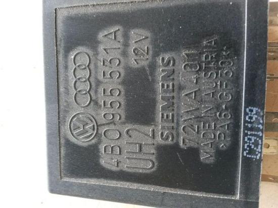 Steuergerät Wischer Intervall VW GOLF IV (1J1) 1.6 74 KW 4B0955551A Bild Steuergerät Wischer Intervall VW GOLF IV (1J1) 1.6 74 KW 4B0955551A