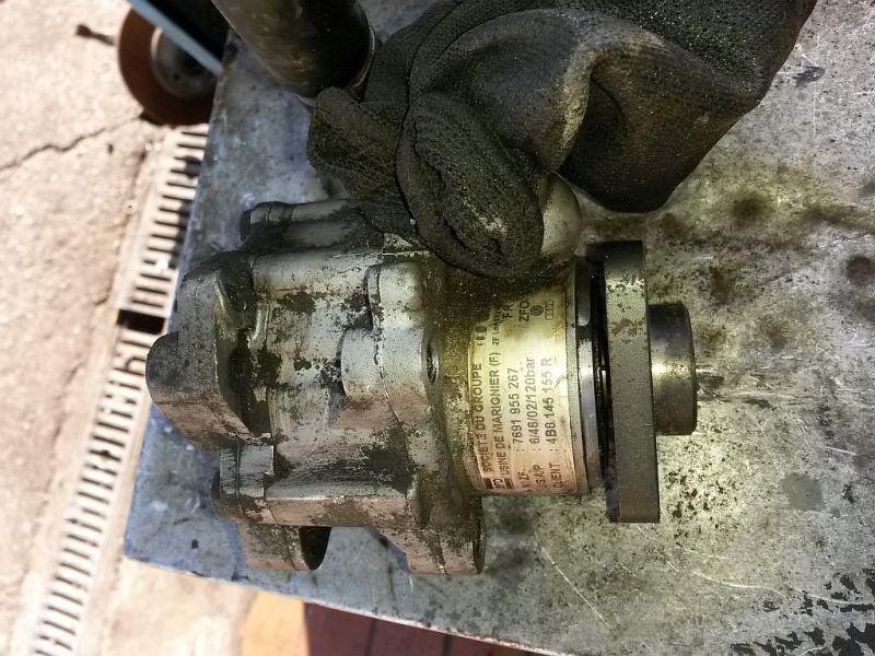 Servopumpe AUDI A6 AVANT (4B, C5) 2.5 TDI QUATTRO 132 KW 4B8145155R Bild Servopumpe AUDI A6 AVANT (4B, C5) 2.5 TDI QUATTRO 132 KW 4B8145155R