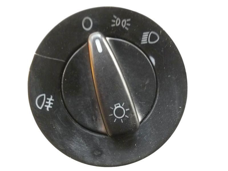 Schalter Licht VW BORA (1J2) 1.9 TDI 66 KW 1C0941531 Bild Schalter Licht VW BORA (1J2) 1.9 TDI 66 KW 1C0941531