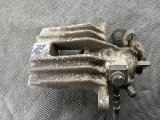 Bremssattel rechts hinten VW GOLF IV (1J1) 1.6 74 KW Bild Bremssattel rechts hinten VW GOLF IV (1J1) 1.6 74 KW