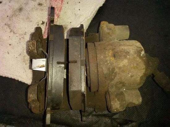 Bremssattel rechts vorn SKODA FABIA (6Y2) 1.4 16V 55 KW Bild Bremssattel rechts vorn SKODA FABIA (6Y2) 1.4 16V 55 KW